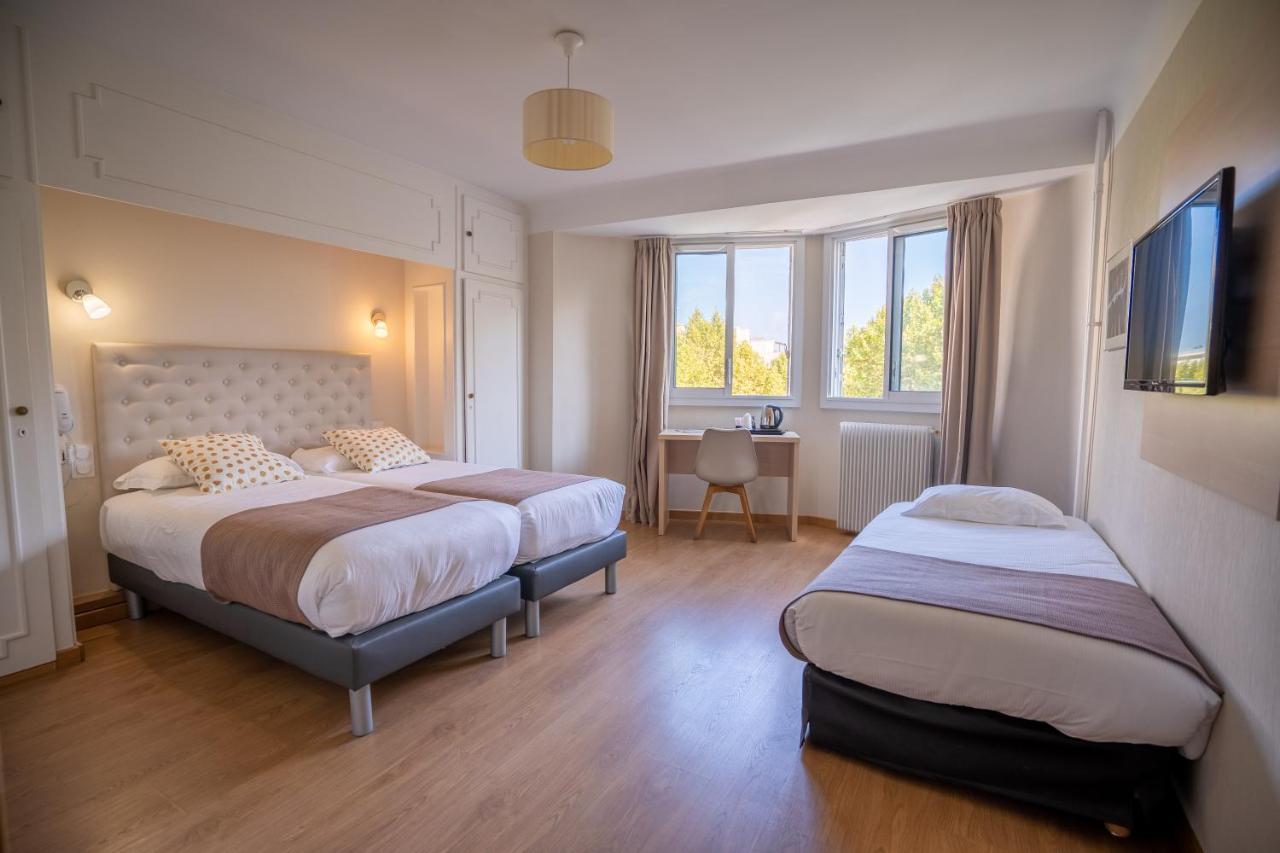 Hotel Mondial Perpignan Bagian luar foto